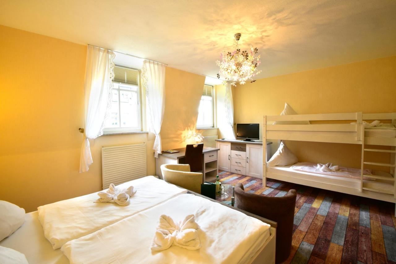 Hotel Alexandra Plauen Esterno foto